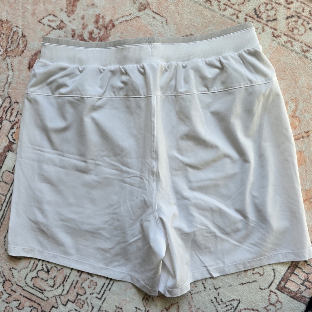 Fabletics Shorts - image 4